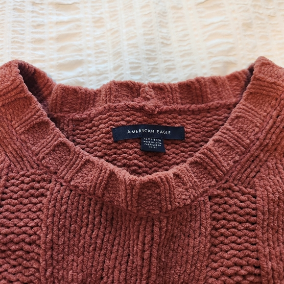 Rust coloured AE Knit Sweater Size XS - Picture 3 of 7